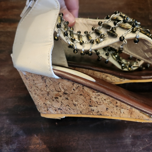 Fashion wedge 7 - Picture 2 of 2